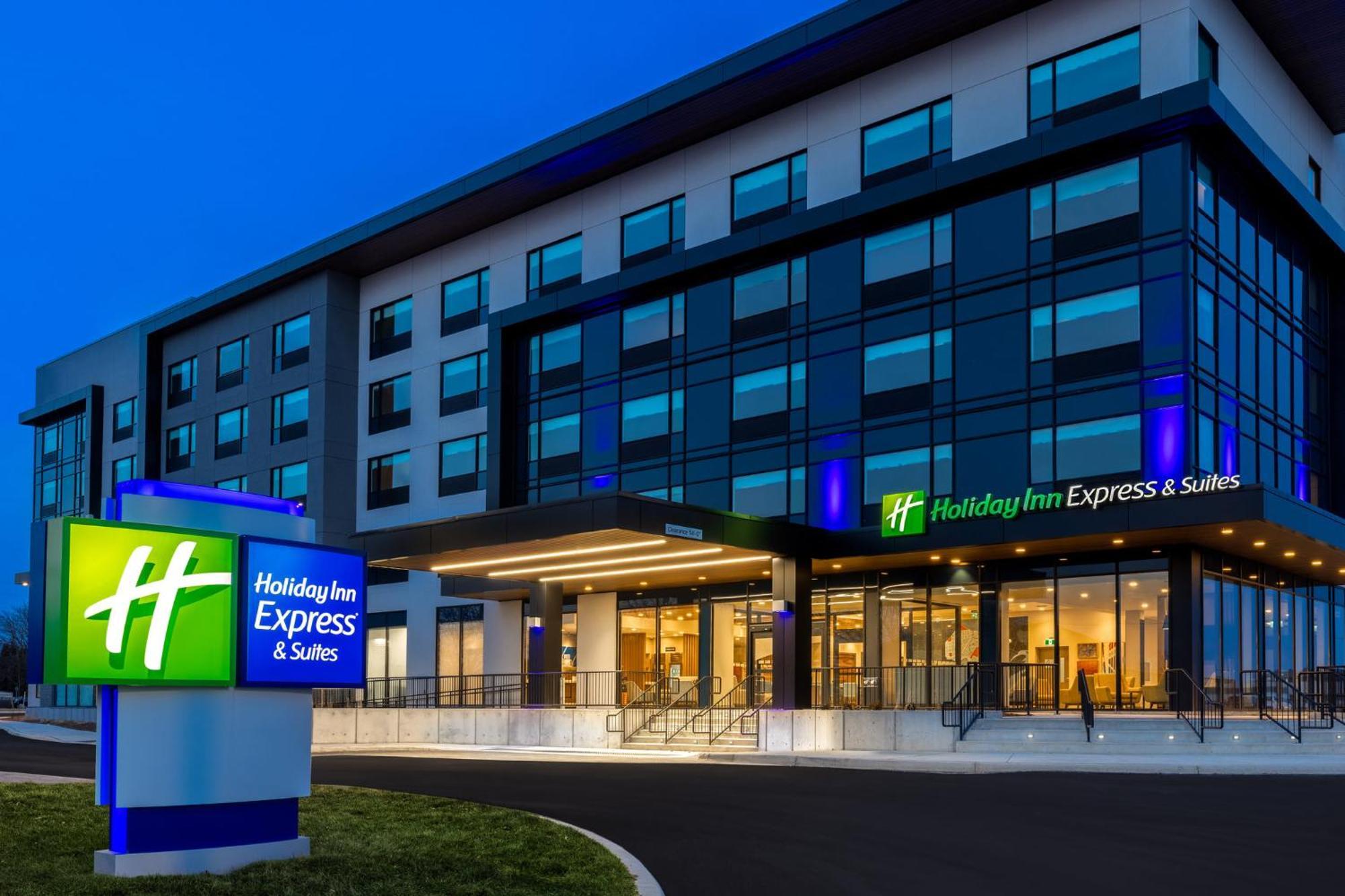 Holiday Inn Express & Suites St Thomas Сен Тома Екстериор снимка