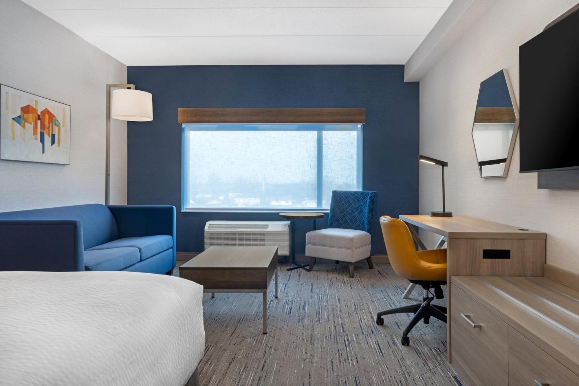 Holiday Inn Express & Suites St Thomas Сен Тома Екстериор снимка